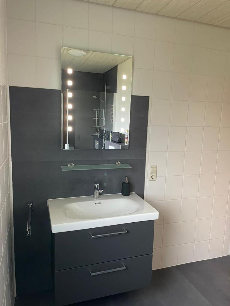 Ferienhaus Seepark Kirchheim Кирххайм Екстериор снимка